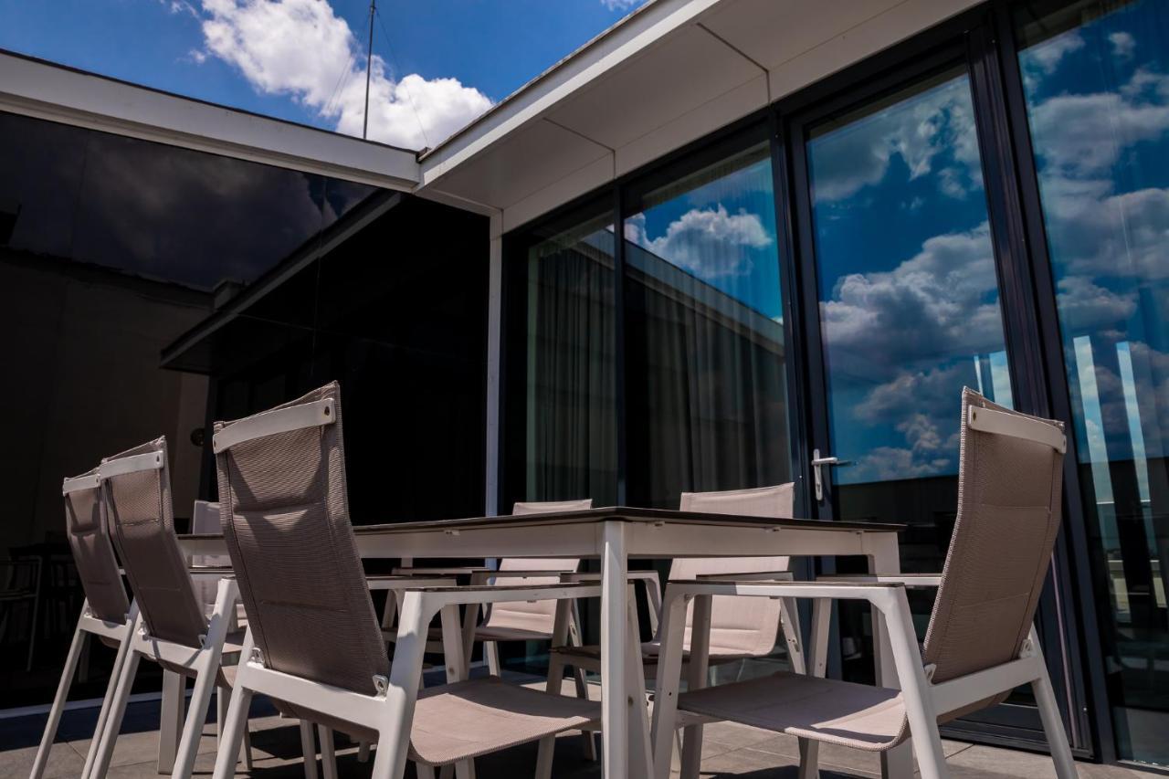 Novum Aparthotel Bukarest Kültér fotó